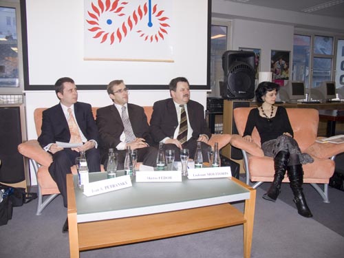 Foto: sprava Ivica Majeríková, Ľudomír Molitoris, poslanec NR SR Martin Fedor a Ivan Petranský.